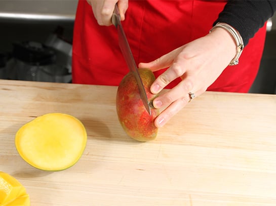How to slice a mango How to slice a mango