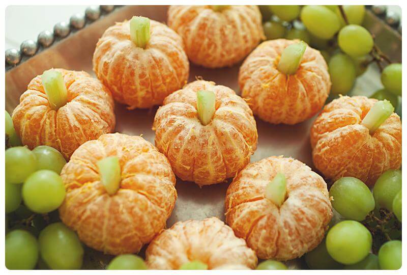 Pumpkin Patch Halloween Fruit Tray Pumpkin Patch Halloween Fruit Tray