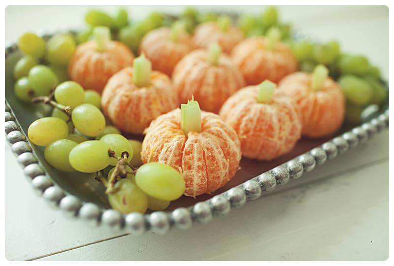 Pumpkin Patch Halloween Fruit Tray Pumpkin Patch Halloween Fruit Tray