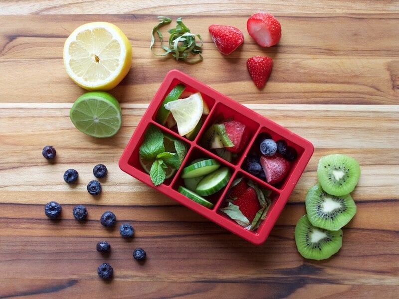 How to make flavored ice cubes How to make flavored ice cubes | fruit and herb infused ice