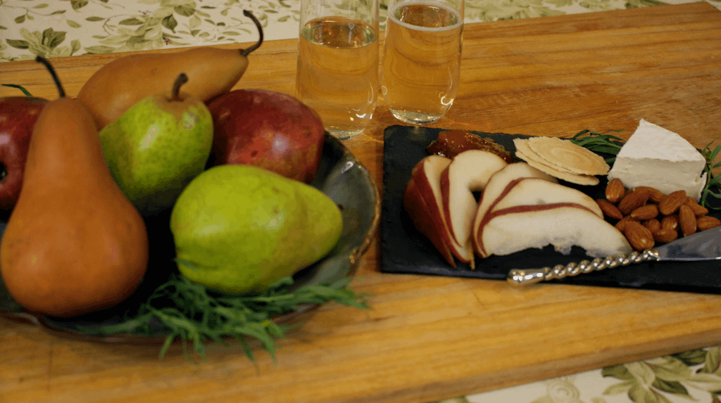 Pear, Cheese, and Wine Pairing Guide Pear, Cheese, and Wine Pairing Guide