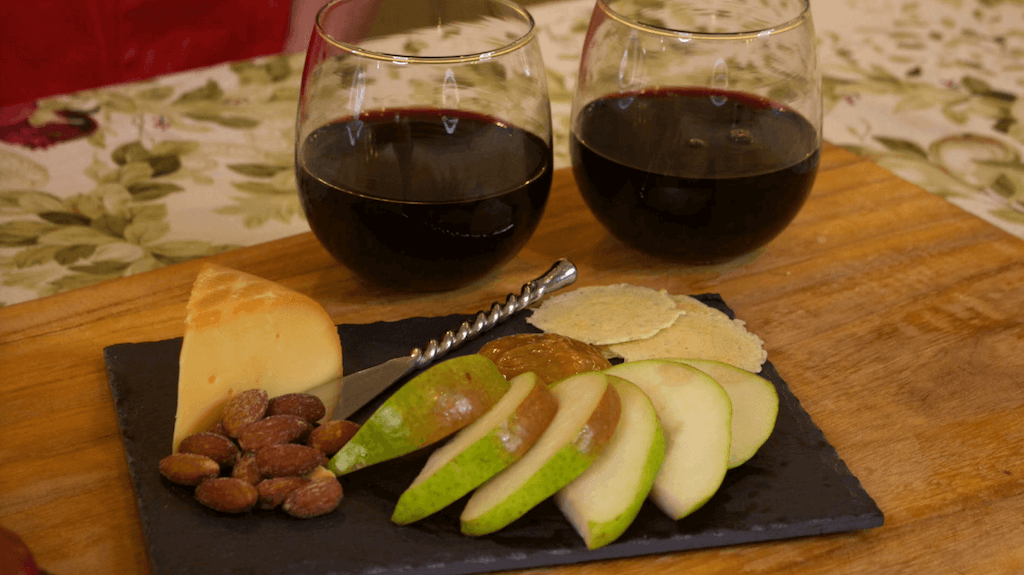 Pear, Cheese, and Wine Pairing Guide Pear, Cheese, and Wine Pairing Guide