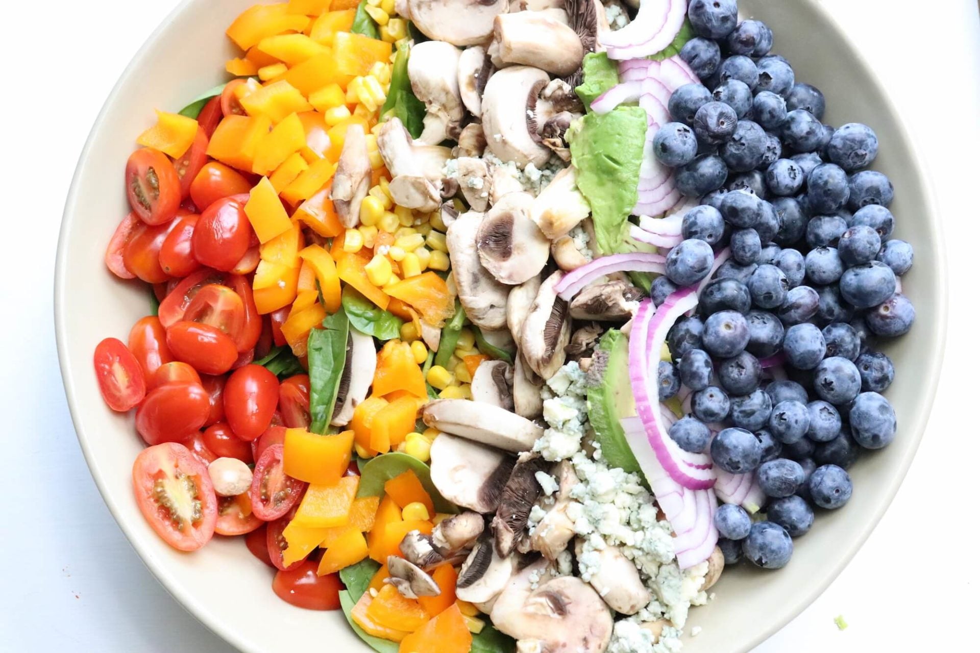 Rainbow Summer Salad with White Mushrooms 21 Unique Salads: Rainbow Summer Salad with White Mushrooms
