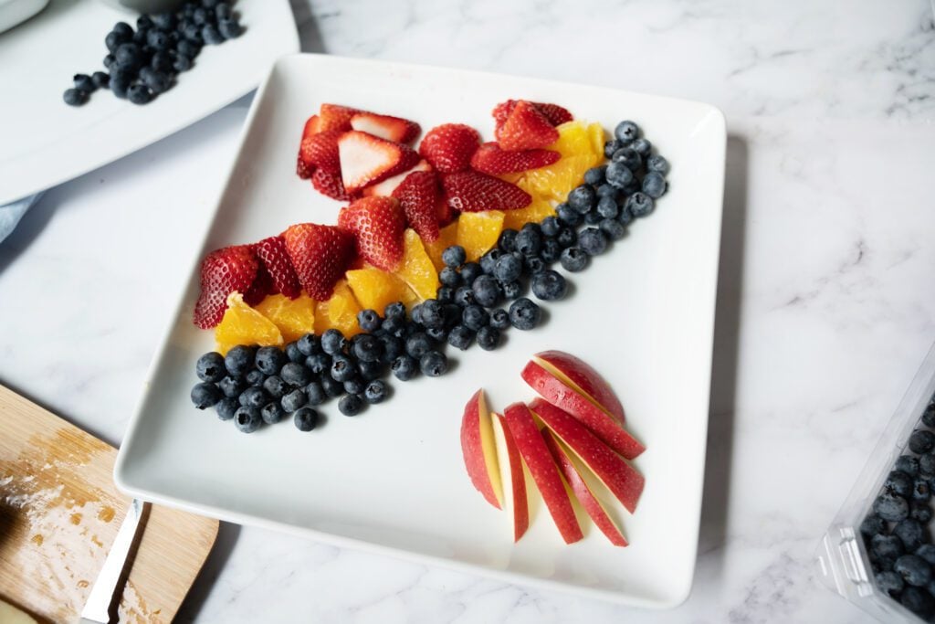 parrot fruit art tray