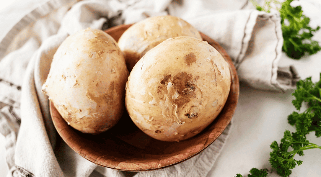 Jicama in a Brown bowl